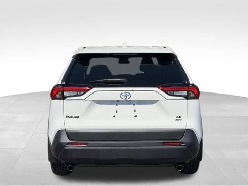 Used 2025 Toyota RAV4 LE AWD/4WD image 6