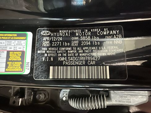 Certified 2024 Hyundai Elantra SEL w/ Convenience Package FWD image 13