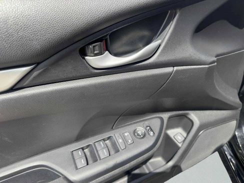 Used 2019 Honda Civic LX image 19