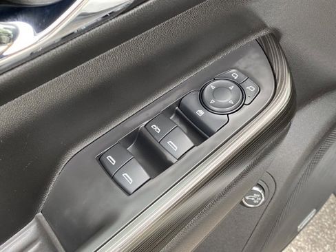 Used 2019 GMC Acadia SLT image 12