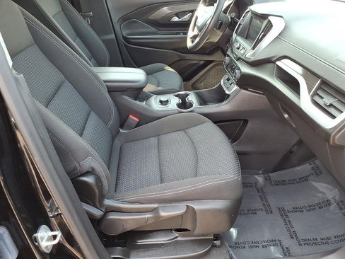 Certified 2023 GMC Terrain SLE FWD image 10