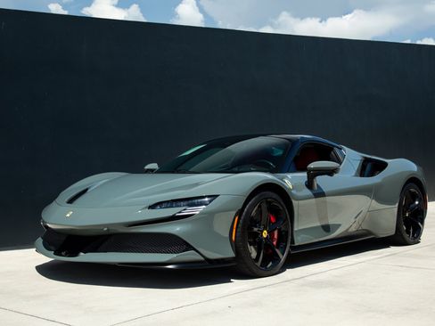 Certified 2025 Ferrari SF90 Spider AWD/4WD image 80
