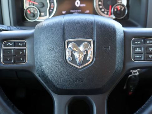Used 2016 RAM 1500 Lone Star RWD image 25