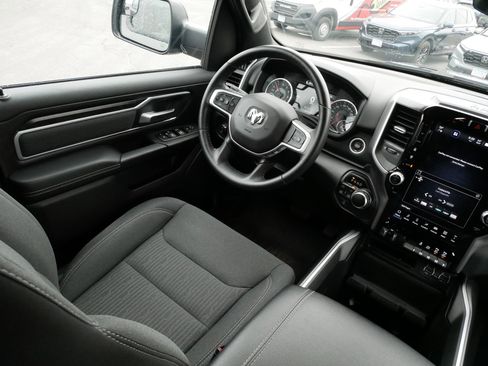 Used 2023 RAM 1500 Big Horn image 9