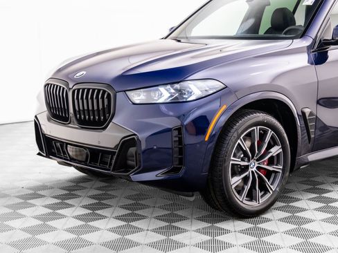 New 2026 BMW X5 xDrive40i w/ M Sport Package AWD/4WD image 38