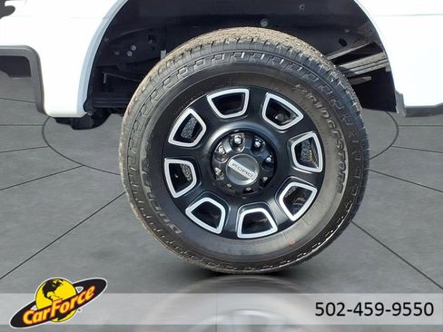 Used 2024 Ford F350 Platinum image 5