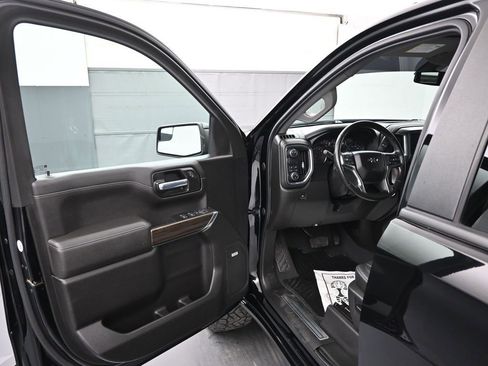 Used 2020 Chevrolet Silverado 1500 RST w/ All-Star Edition image 8