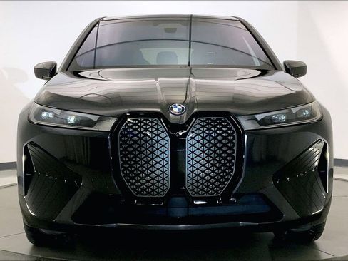 Certified 2024 BMW iX xDrive50 w/ Premium Package image 2