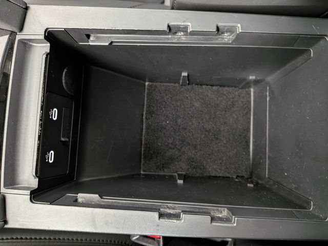 Used 2024 MAZDA MAZDA3 s FWD image 19
