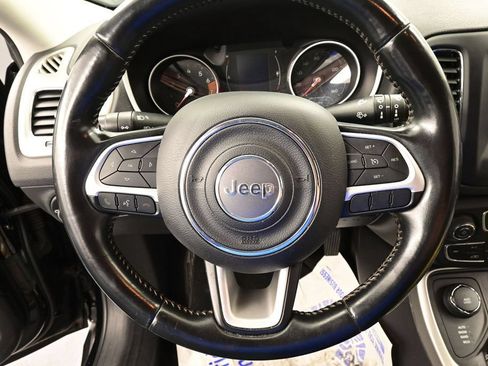 Used 2020 Jeep Compass Latitude AWD/4WD image 29