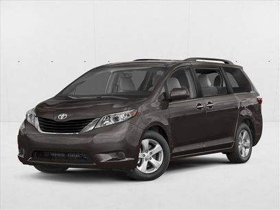 Used 2016 Toyota Sienna LE