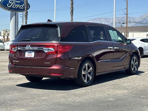 Used 2018 Honda Odyssey Touring image 5