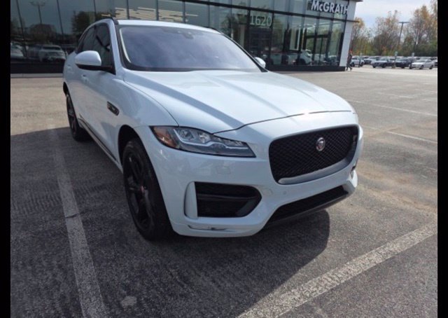 Used 2017 Jaguar F-PACE R-Sport AWD/4WD image 1