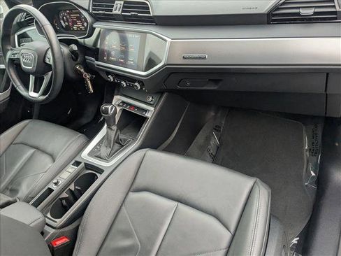 Used 2022 Audi Q3 2.0T Premium image 22