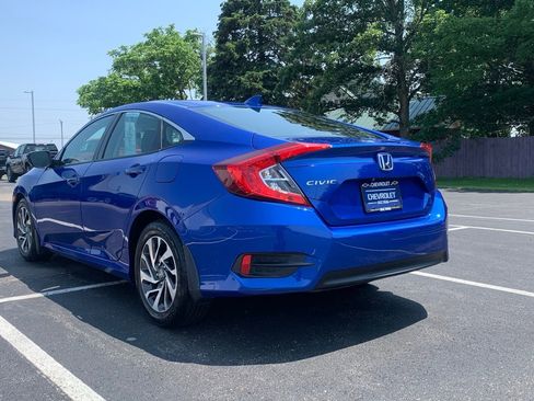 Used 2017 Honda Civic EX image 5
