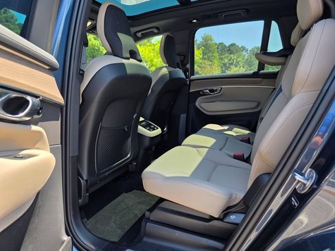 Used 2026 Volvo XC90 B6 Plus AWD/4WD image 29