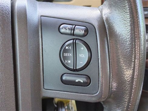 Used 2014 Ford F250 Lariat w/ Lariat Ultimate Package image 26