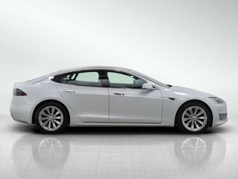Used 2018 Tesla Model S AWD image 6