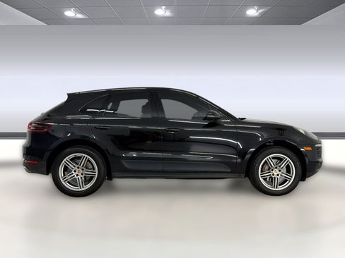 Used 2017 Porsche Macan S AWD/4WD image 8