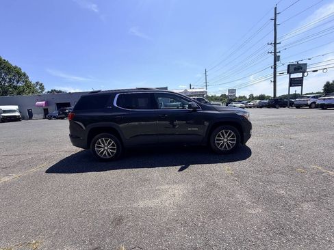 Used 2017 GMC Acadia SLE FWD image 27