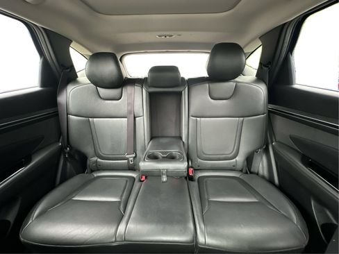 Certified 2023 Hyundai Tucson Limited AWD/4WD image 15