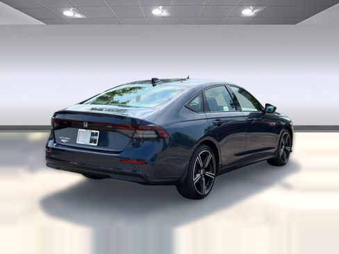 New 2026 Honda Accord SE image 9
