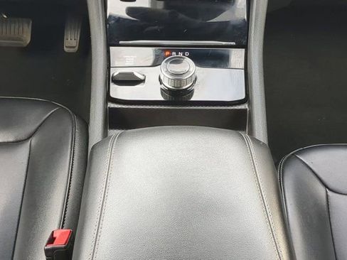 Used 2024 Jeep Grand Cherokee Limited image 19