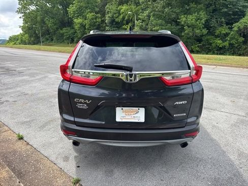 Used 2017 Honda CR-V Touring image 6