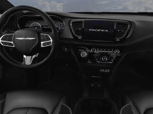 New 2026 Chrysler Pacifica Select image 11