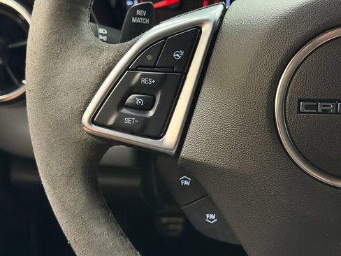 Used 2019 Chevrolet Camaro SS RWD image 23