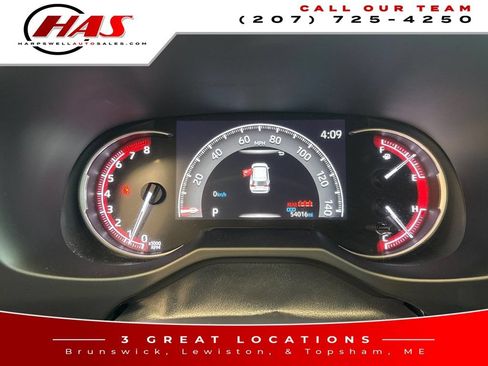 Used 2023 Toyota RAV4 LE AWD/4WD image 16