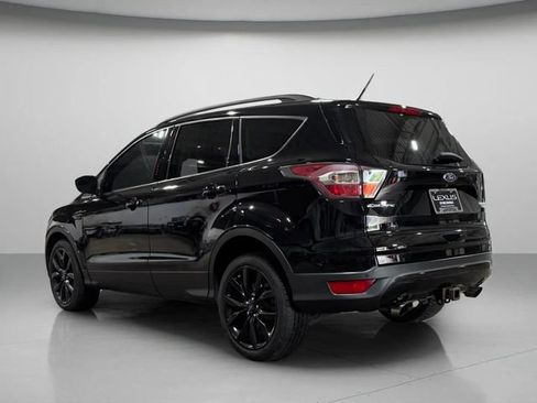 Used 2017 Ford Escape Titanium AWD/4WD image 6