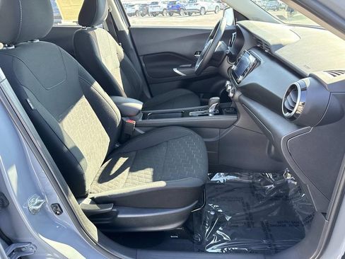 Used 2024 Nissan Kicks SV FWD image 20