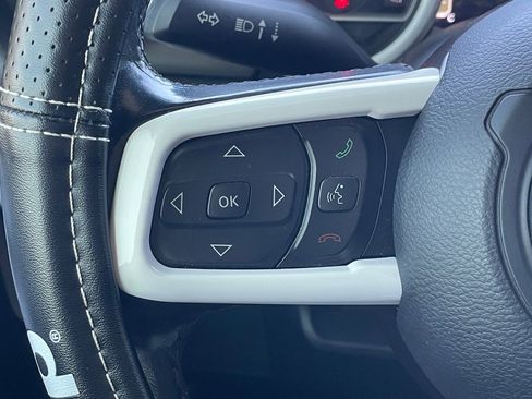 Used 2019 Jeep Wrangler Sport image 15