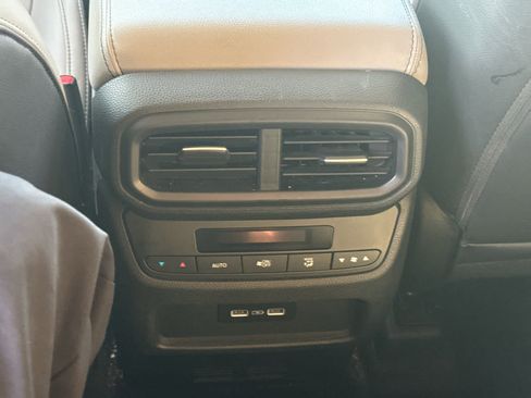 Used 2023 Honda Pilot EX-L image 27