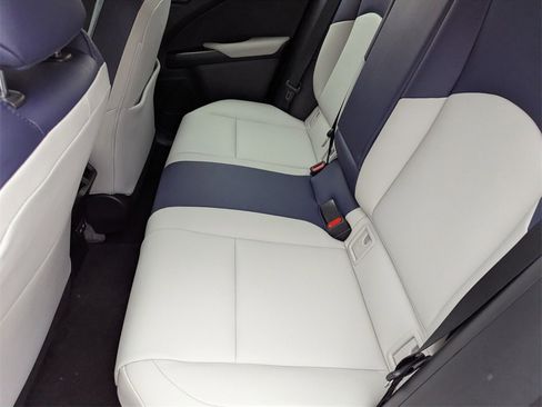 Used 2021 Lexus UX 200 w/ Premium Package image 15