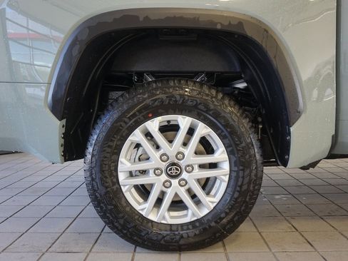New 2026 Toyota Tundra SR5 image 32