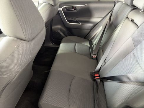 Used 2025 Toyota RAV4 LE AWD/4WD image 22