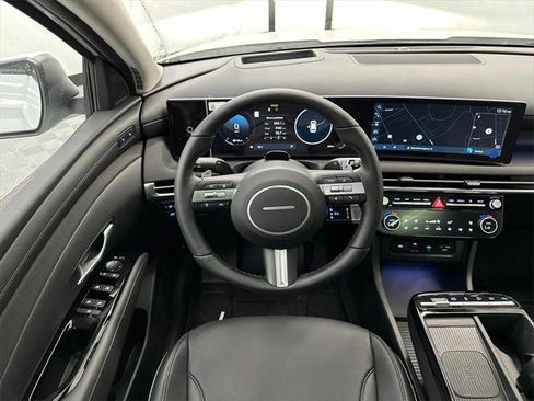 New 2025 Hyundai Tucson Limited image 26