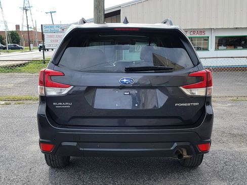 Used 2019 Subaru Forester Limited AWD/4WD image 5