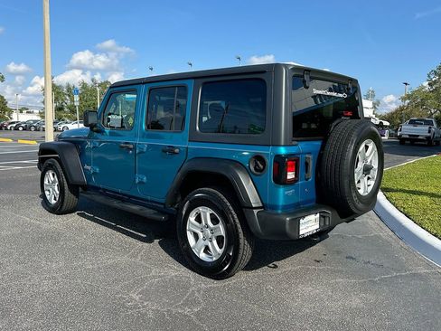 Used 2019 Jeep Wrangler Unlimited Sport S image 8