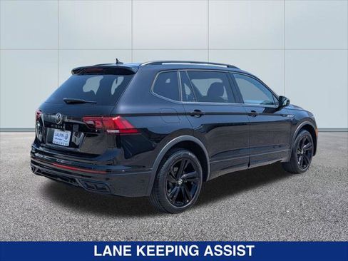 Used 2023 Volkswagen Tiguan SE R-Line FWD image 5