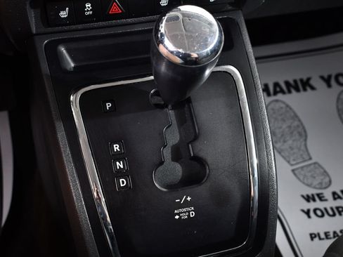 Used 2017 Jeep Patriot Latitude FWD image 30