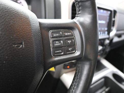 Used 2018 RAM 1500 Lone Star image 6