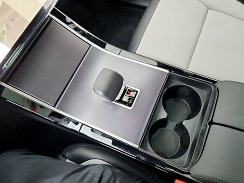 New 2026 Land Rover Range Rover Velar Dynamic SE image 26