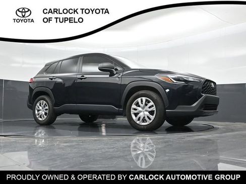 Used 2025 Toyota Corolla Cross L FWD image 45