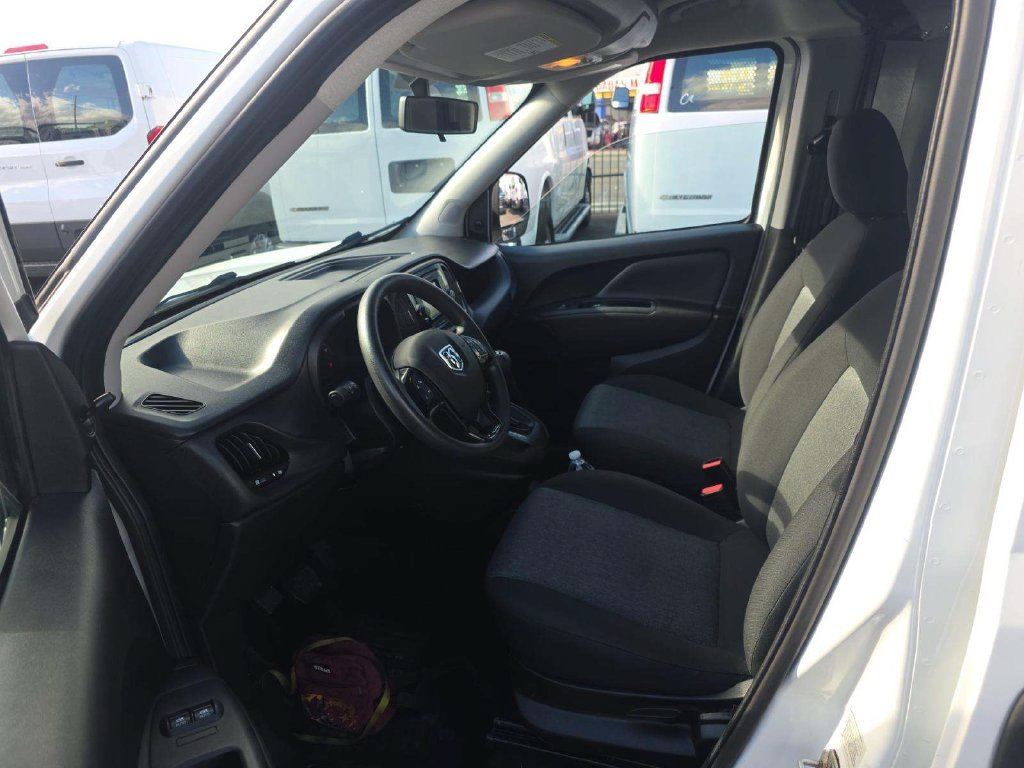 Used 2022 RAM ProMaster City Tradesman FWD image 4
