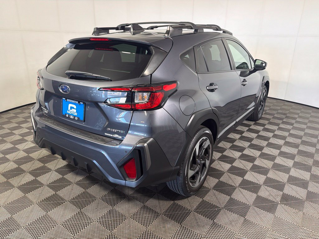 Used 2024 Subaru Crosstrek 2.5i Limited w/ Crosstrek Mirror Package AWD/4WD image 7