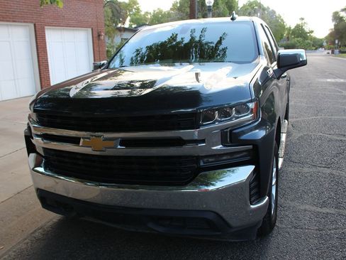 Used 2019 Chevrolet Silverado 1500 LT w/ All-Star Edition image 31