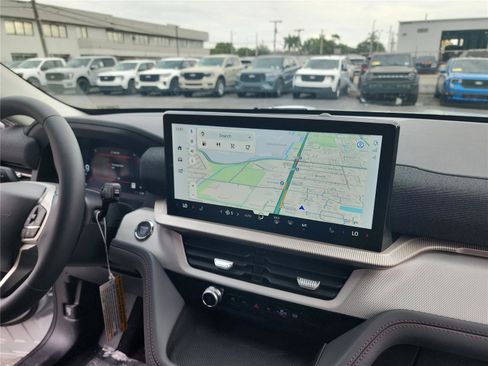 New 2026 Ford Explorer Active image 23